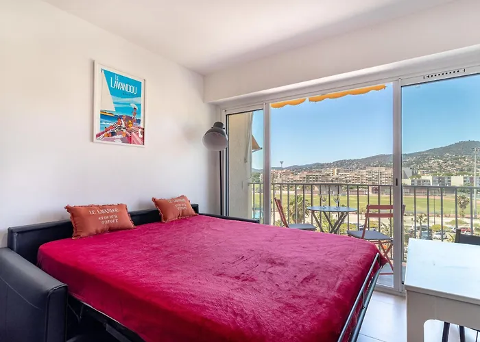 Les Horizons-8 By Interhome Lägenhet *