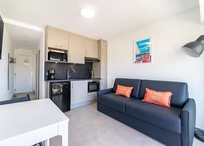 Lägenhet Les Horizons-8 By Interhome Le Lavandou